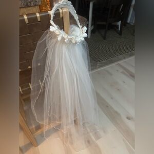 Ivory Floral with Crown Veil